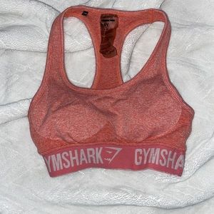 Women’s sportswear